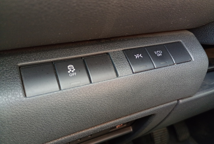 Peugeot 5008 2.0 HDI 150 - ALLURE - 7 Places