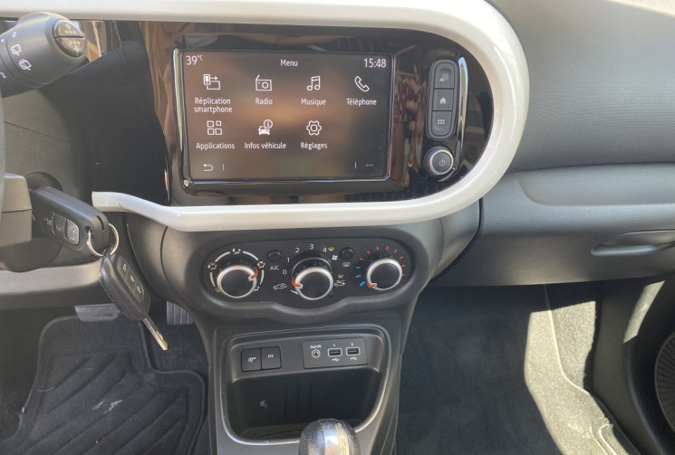 Renault Twingo 0.9 tce 95 Intens BOITE AUTO CARPLAY / CAMERA 