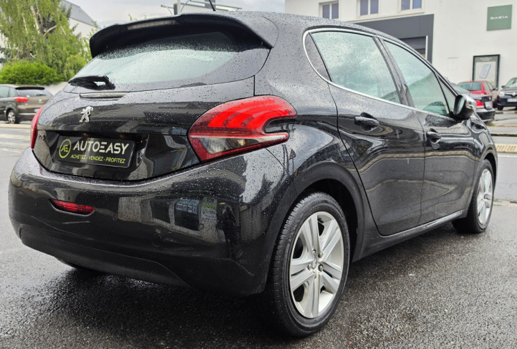 Peugeot 208 Phase II 5 Portes 1.6 Blue HDi S&S 75 cv