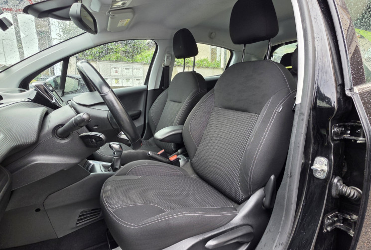 Peugeot 208 Phase II 5 Portes 1.6 Blue HDi S&S 75 cv