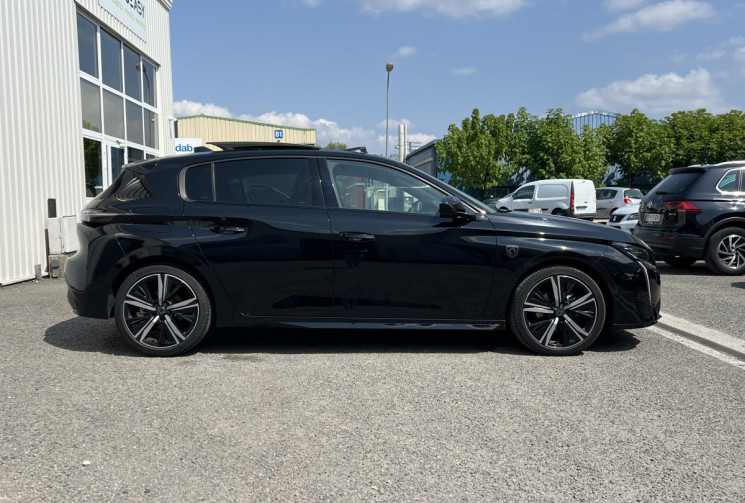 Peugeot 308 GT 130cv Full Option * Caméra 360 * Sièges Massants Chauffants * Carplay * Toit Ouvrant