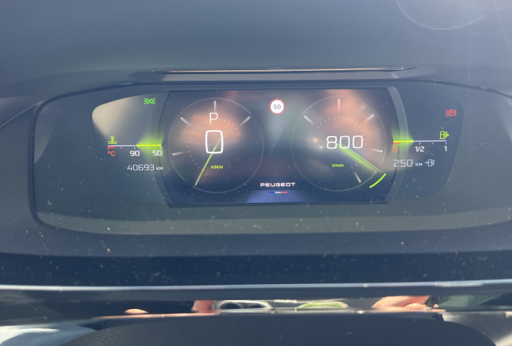 Peugeot 308 GT 130cv Full Option * Caméra 360 * Sièges Massants Chauffants * Carplay * Toit Ouvrant
