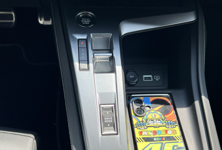 Peugeot 308 GT 130cv Full Option * Caméra 360 * Sièges Massants Chauffants * Carplay * Toit Ouvrant