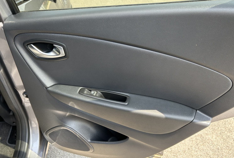 Renault Captur 1.5 DCI 90 cv Energie Intens BVA EDC