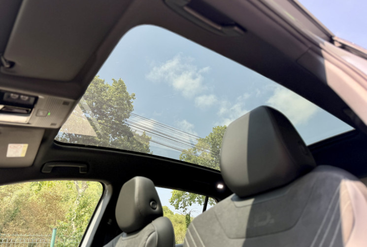 Volkswagen ID.4 Pro 77 kWh Life Max 286 ch / Toit Panoramique / Caméra / CarPlay / 1ère main