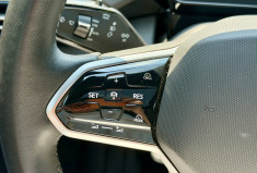 Volkswagen ID.4 Pro 77 kWh Life Max 286 ch / Toit Panoramique / Caméra / CarPlay / 1ère main