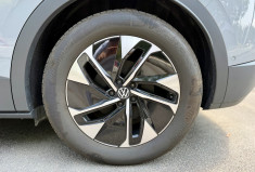 Volkswagen ID.4 Pro 77 kWh Life Max 286 ch / Toit Panoramique / Caméra / CarPlay / 1ère main