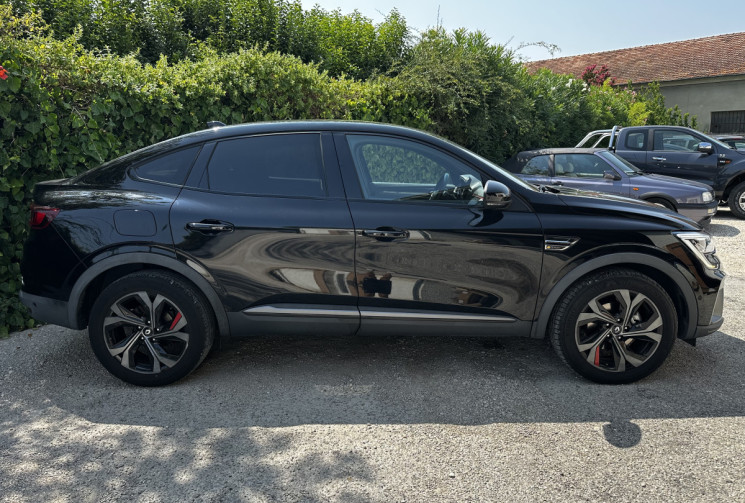 Renault Arkana 1.6 E-Tech  RS Line