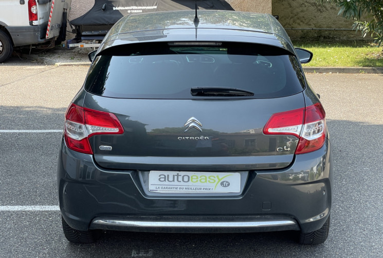 Citroën C4 1.6 e-HDi 115 FAP Exclusive / Siege chauffant et massant 