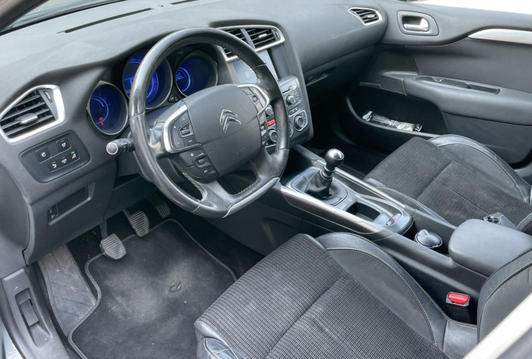 Citroën C4 1.6 e-HDi 115 FAP Exclusive / Siege chauffant et massant 