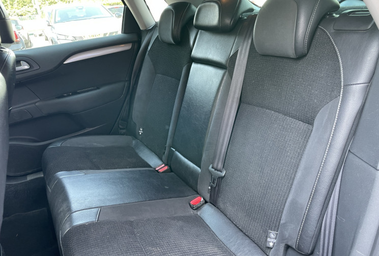Citroën C4 1.6 e-HDi 115 FAP Exclusive / Siege chauffant et massant 