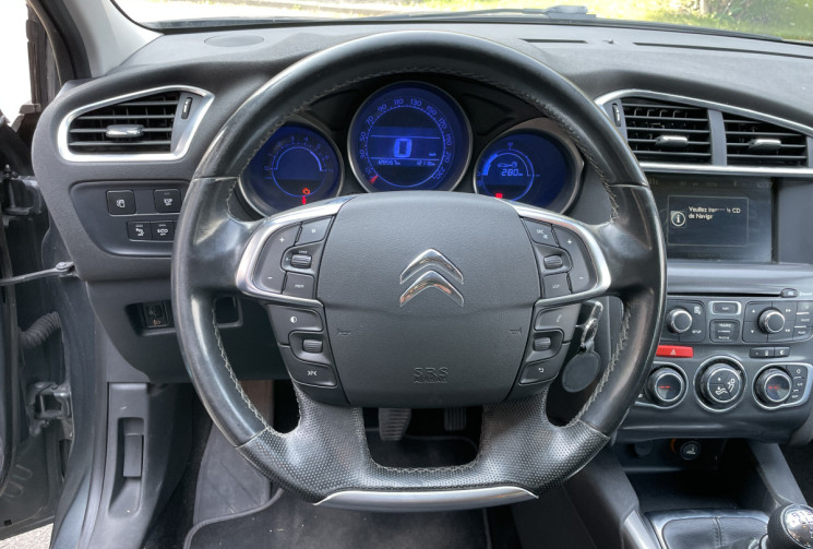 Citroën C4 1.6 e-HDi 115 FAP Exclusive / Siege chauffant et massant 