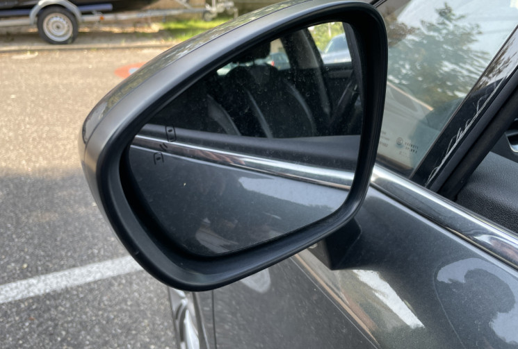 Citroën C4 1.6 e-HDi 115 FAP Exclusive / Siege chauffant et massant 