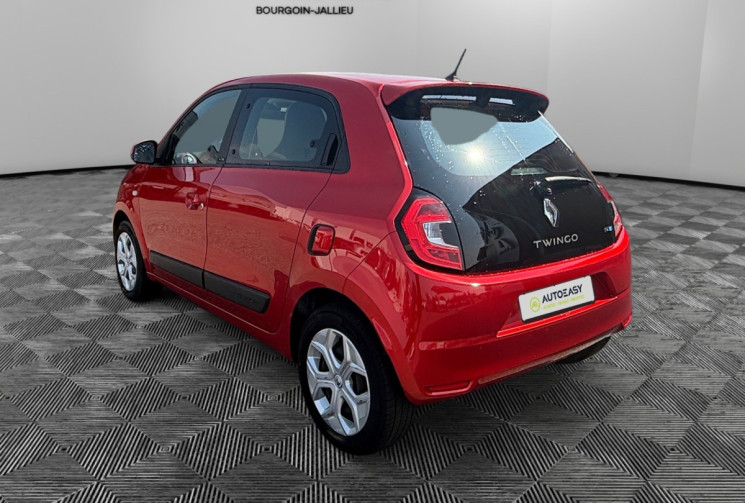 Renault Twingo III / 82 CH / ZEN / ACHAT INTEGRAL