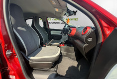 Renault Twingo III / 82 CH / ZEN / ACHAT INTEGRAL