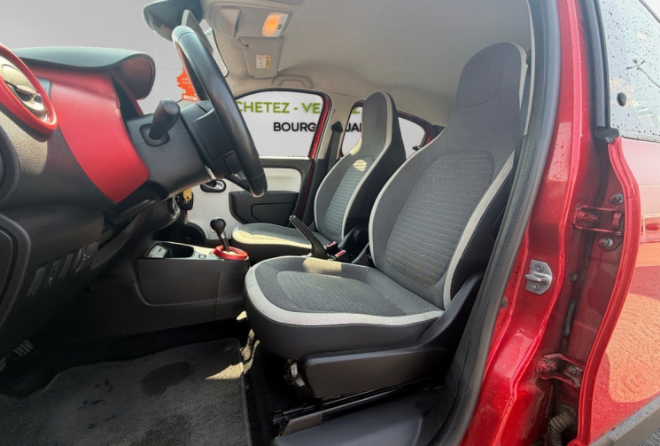 Renault Twingo III / 82 CH / ZEN / ACHAT INTEGRAL