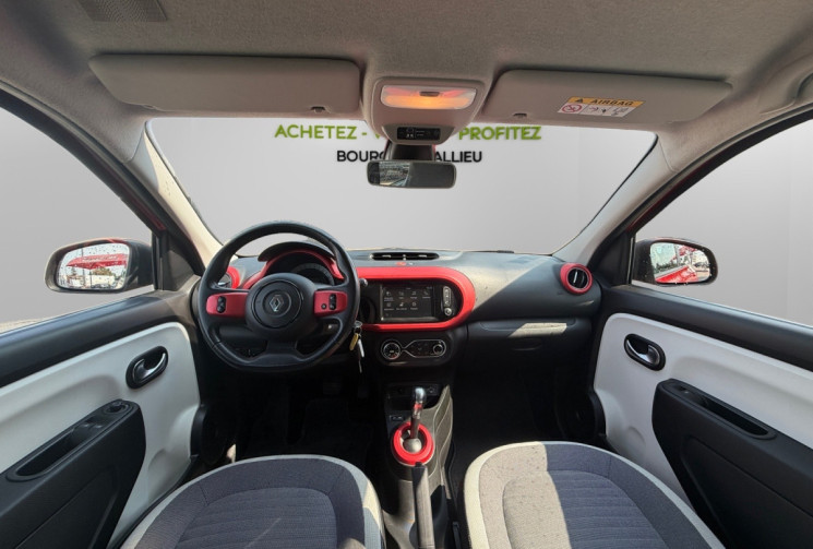 Renault Twingo III / 82 CH / ZEN / ACHAT INTEGRAL