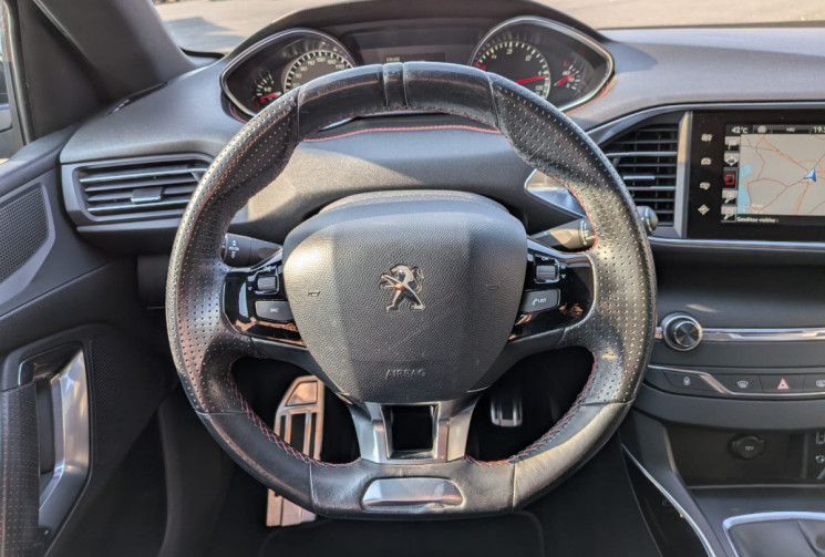 Peugeot 308  Phase II 1.6 e-HDi GT LINE TITANIUM  115 - GARANTIE 12 MOIS -