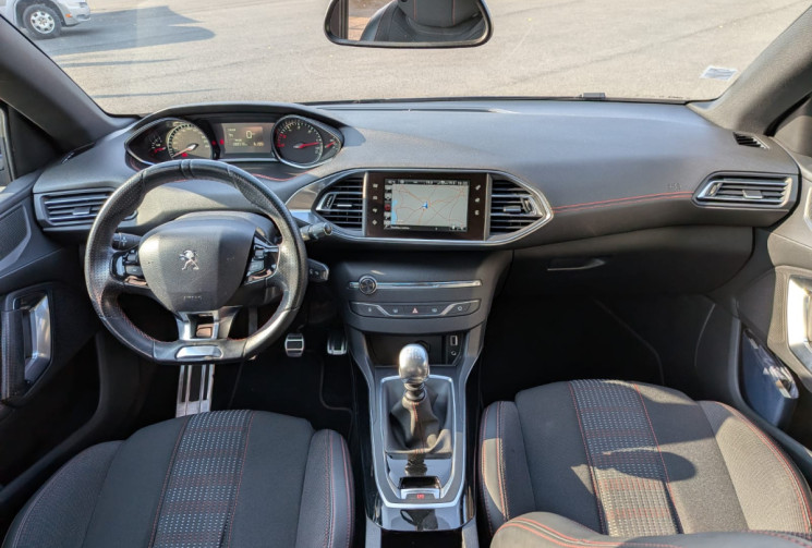 Peugeot 308  Phase II 1.6 e-HDi GT LINE TITANIUM  115 - GARANTIE 12 MOIS -