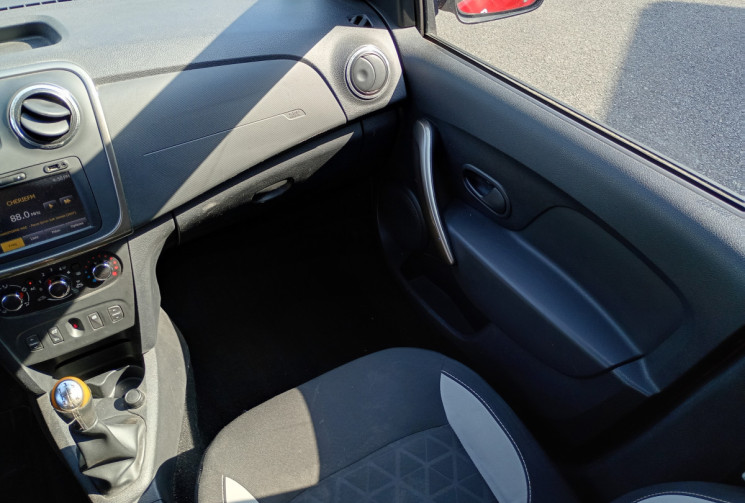 Dacia Sandero  Stepway 1.5 dCi eco2 90 ch // Kit Distrib OK