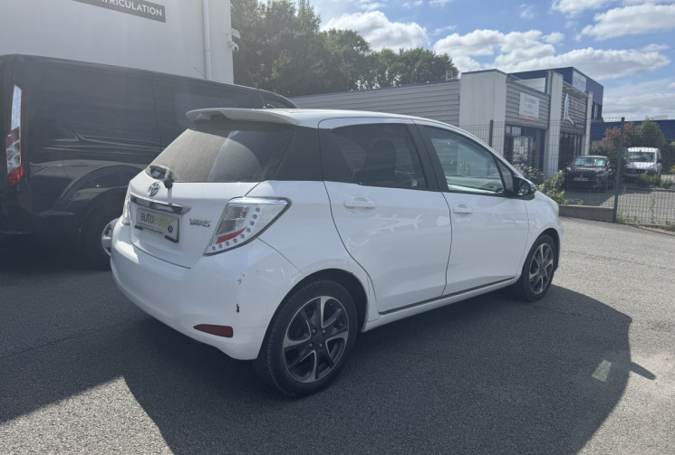 Toyota Yaris  1.33 VVTi 16V 99 cv STYLE