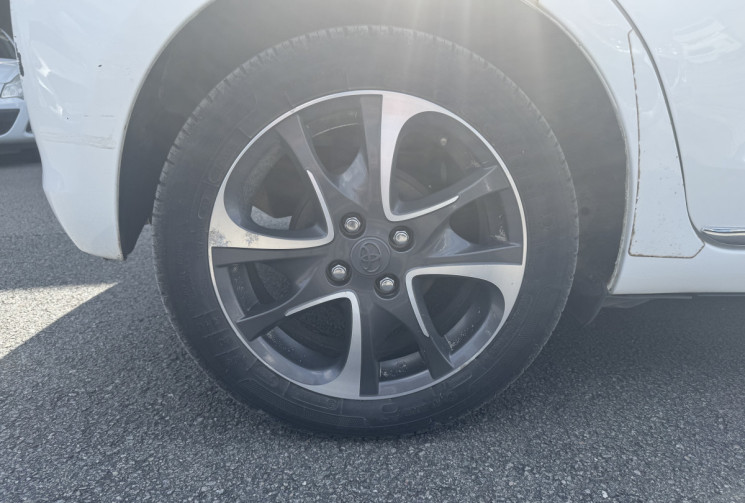 Toyota Yaris  1.33 VVTi 16V 99 cv STYLE
