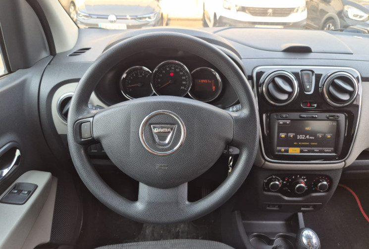 Dacia Lodgy 1.5 DCI * 90CV * CLIM * ECRAN * CT OK 