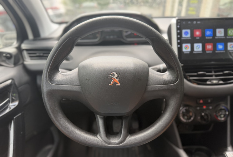 Peugeot 208 1.6 BlueHDI 75 / Ecran Android Auto / Dossier entretien / Garantie 6 mois