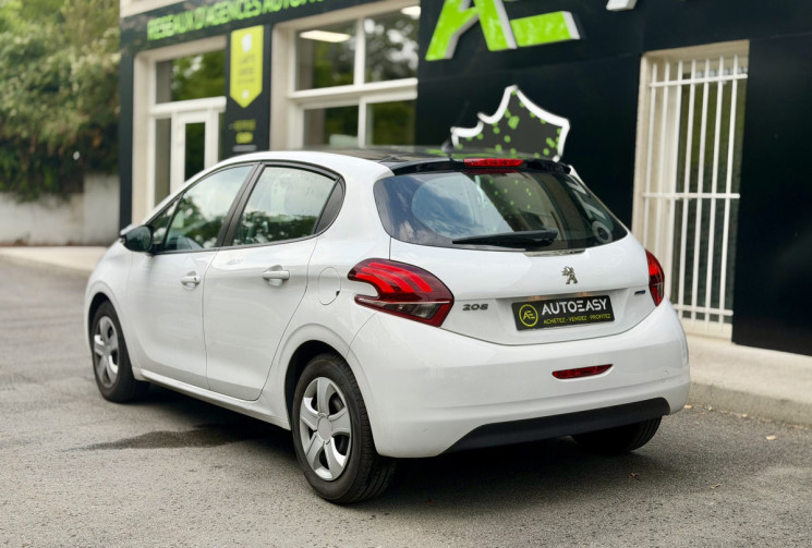 Peugeot 208 1.6 BlueHDI 75 / Ecran Android Auto / Dossier entretien / Garantie 6 mois