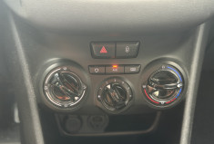 Peugeot 208 1.6 BlueHDI 75 / Ecran Android Auto / Dossier entretien / Garantie 6 mois