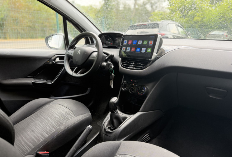 Peugeot 208 1.6 BlueHDI 75 / Ecran Android Auto / Dossier entretien / Garantie 6 mois