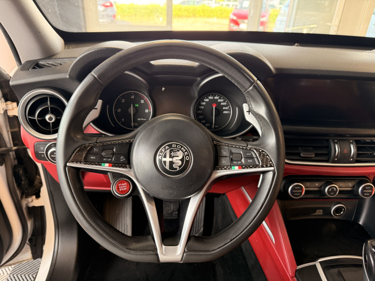 Alfa Romeo Stelvio 2.2 JTD 16V 180 AT 8 / DISTRIBUTION A JOUR / SUPER 