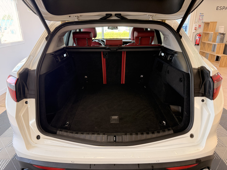 Alfa Romeo Stelvio 2.2 JTD 16V 180 AT 8 / DISTRIBUTION A JOUR / SUPER 