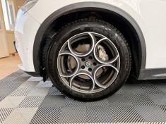 Alfa Romeo Stelvio 2.2 JTD 16V 180 AT 8 / DISTRIBUTION A JOUR / SUPER 