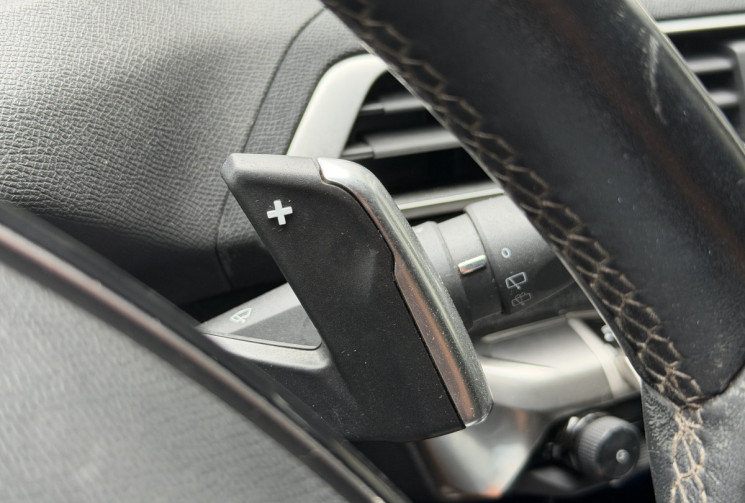 Peugeot 3008 ALLURE 1.6 THP 165 EAT6 / Camera 360 / Carplay / Entretien complet / Garantie