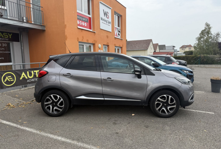 Renault Captur 1.2 TCe 120ch Stop&Start energy Intens Euro6 2016