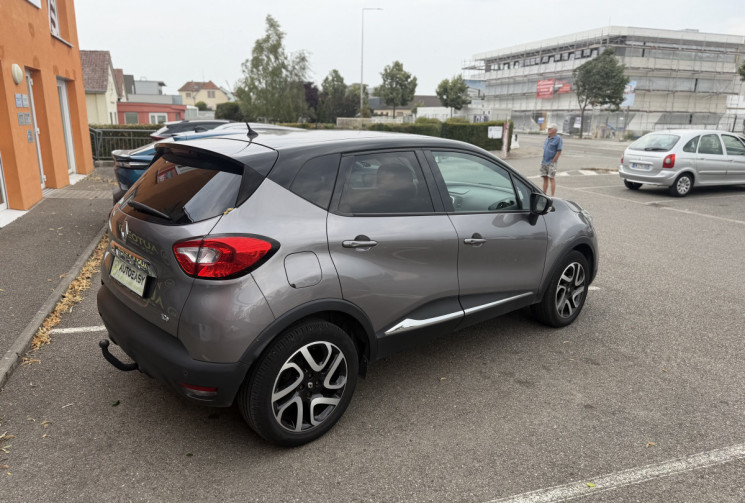 Renault Captur 1.2 TCe 120ch Stop&Start energy Intens Euro6 2016
