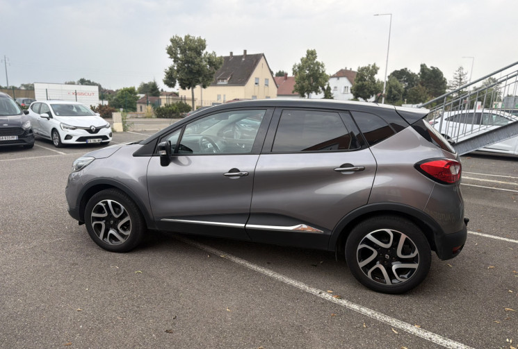 Renault Captur 1.2 TCe 120ch Stop&Start energy Intens Euro6 2016