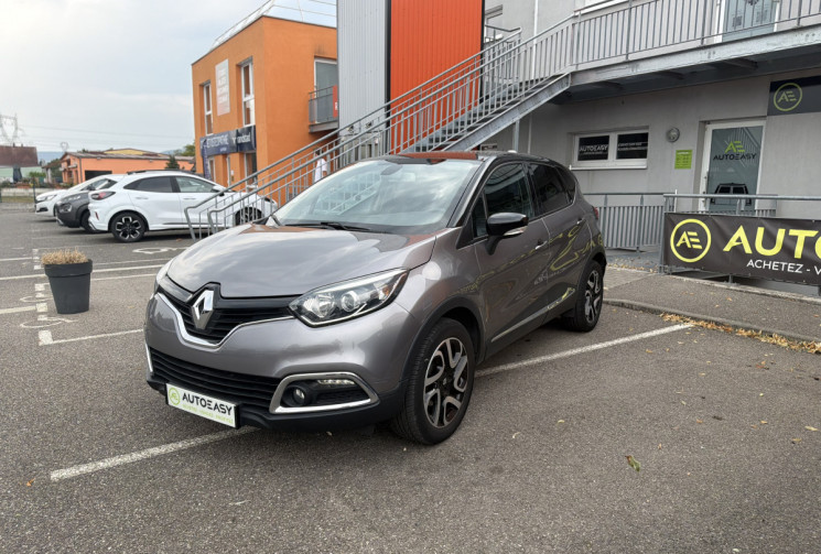 Renault Captur 1.2 TCe 120ch Stop&Start energy Intens Euro6 2016