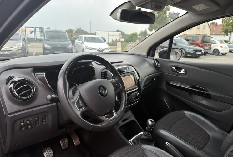 Renault Captur 1.2 TCe 120ch Stop&Start energy Intens Euro6 2016
