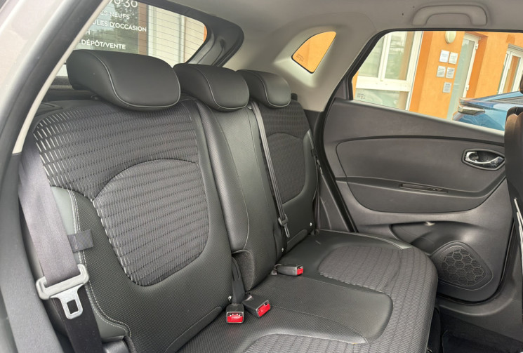 Renault Captur 1.2 TCe 120ch Stop&Start energy Intens Euro6 2016