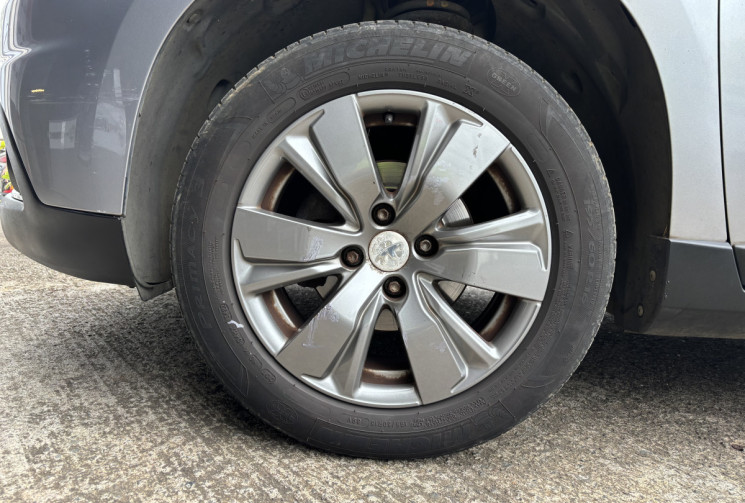 Peugeot 2008 1.6 BLUEHDI 75 ALLURE