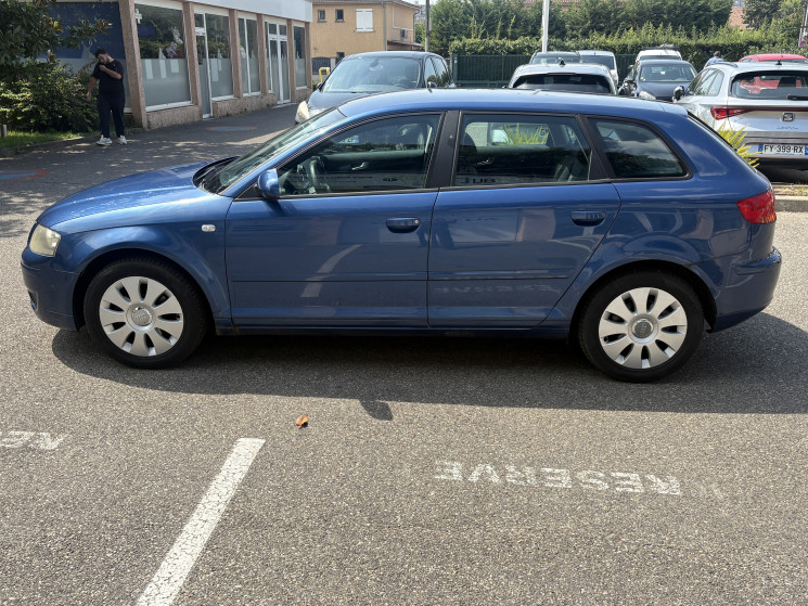 Audi A3 1.6 102 ch / SIEGE CHAUFFANT 