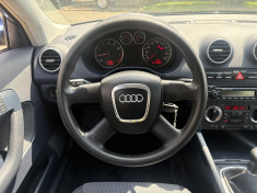 Audi A3 1.6 102 ch / SIEGE CHAUFFANT 