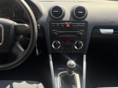 Audi A3 1.6 102 ch / SIEGE CHAUFFANT 
