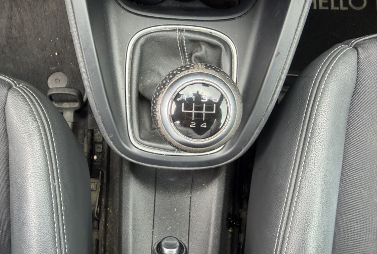 Audi A1 1.6 TDI 105 CV S LINE