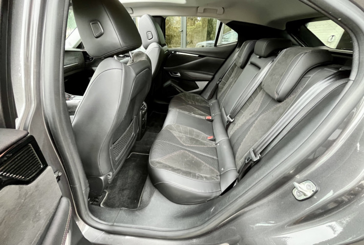 DS DS 4 E-TENSE 225ch Performance Line + / Caméra 360° / HUD / Toit Ouvrant / Hayon Electrique 