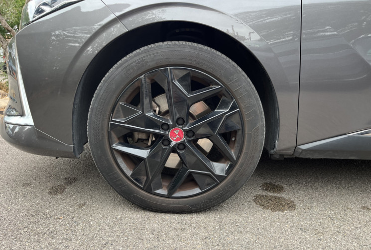 DS DS 4 E-TENSE 225ch Performance Line + / Caméra 360° / HUD / Toit Ouvrant / Hayon Electrique 
