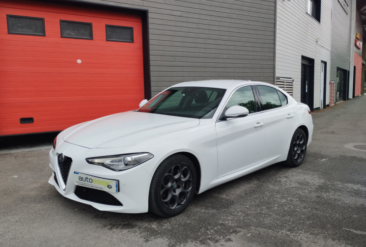 Alfa Romeo Giulia 2.2 D 160 Exécutive AT8 / Entretien Alfa