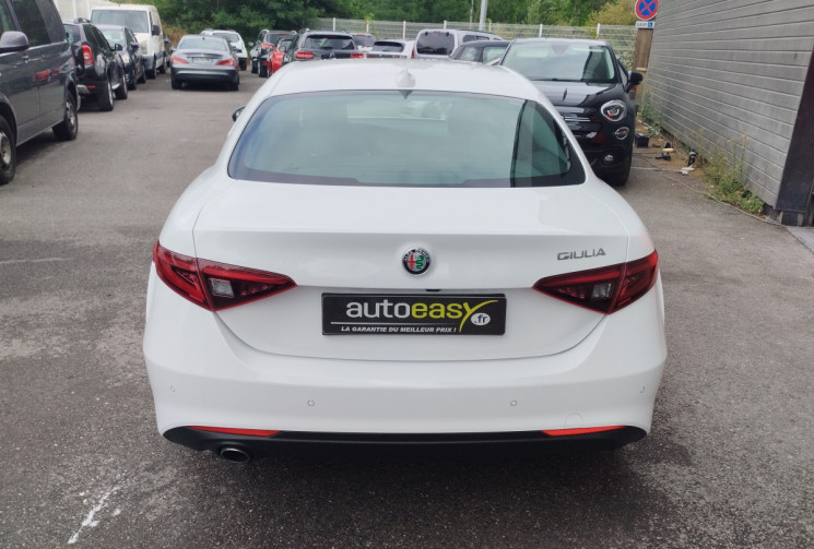 Alfa Romeo Giulia 2.2 D 160 Exécutive AT8 / Entretien Alfa